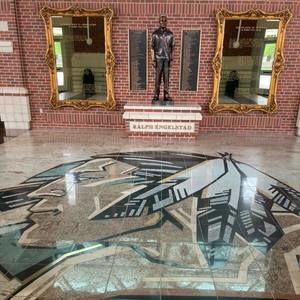 Meet your Posher, Kent